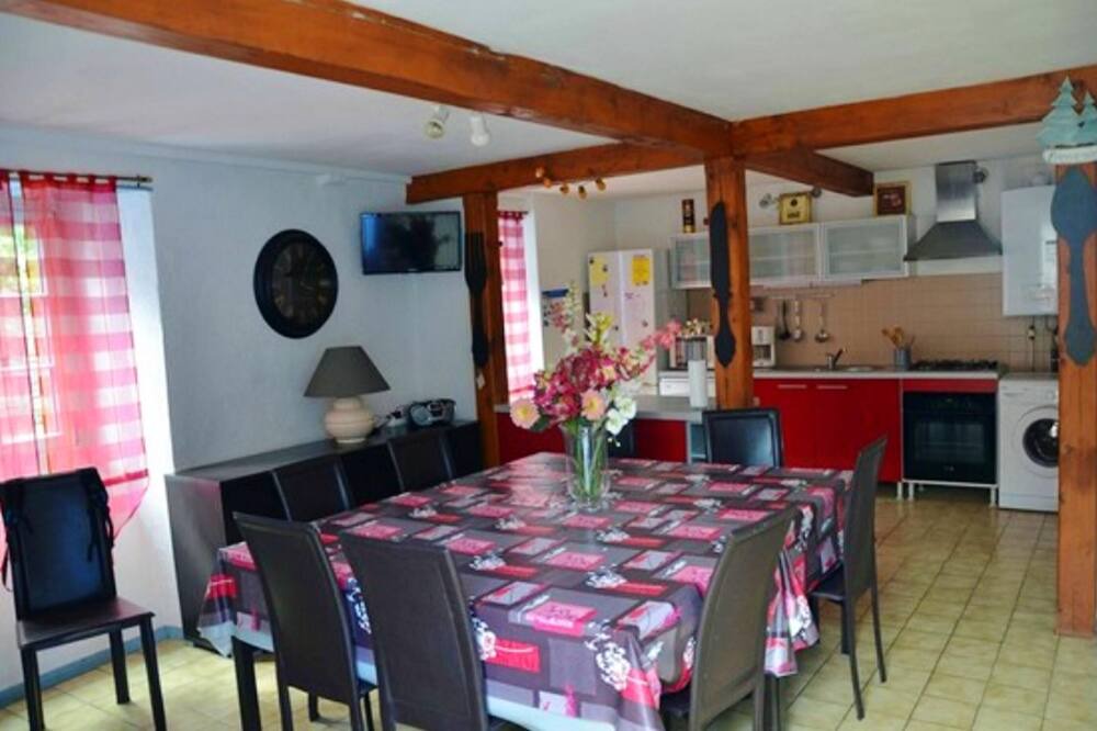 Photo of Livingroom in Sainte-Marie-de-Campan