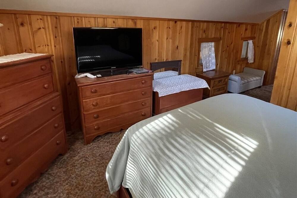 Photo of Others in East Baldwin