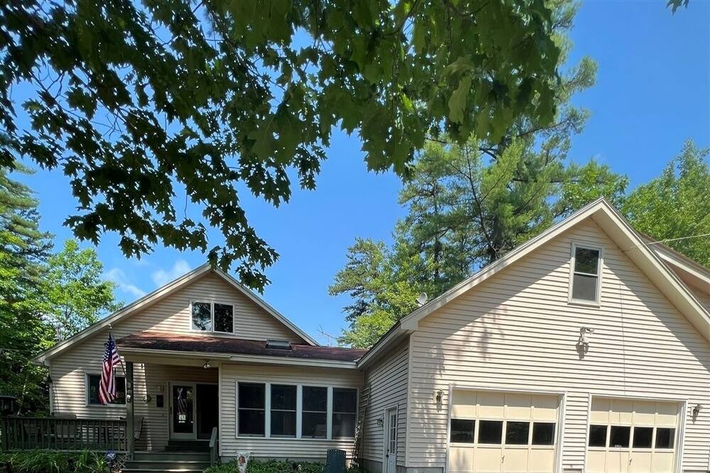 Photo of Others in East Baldwin