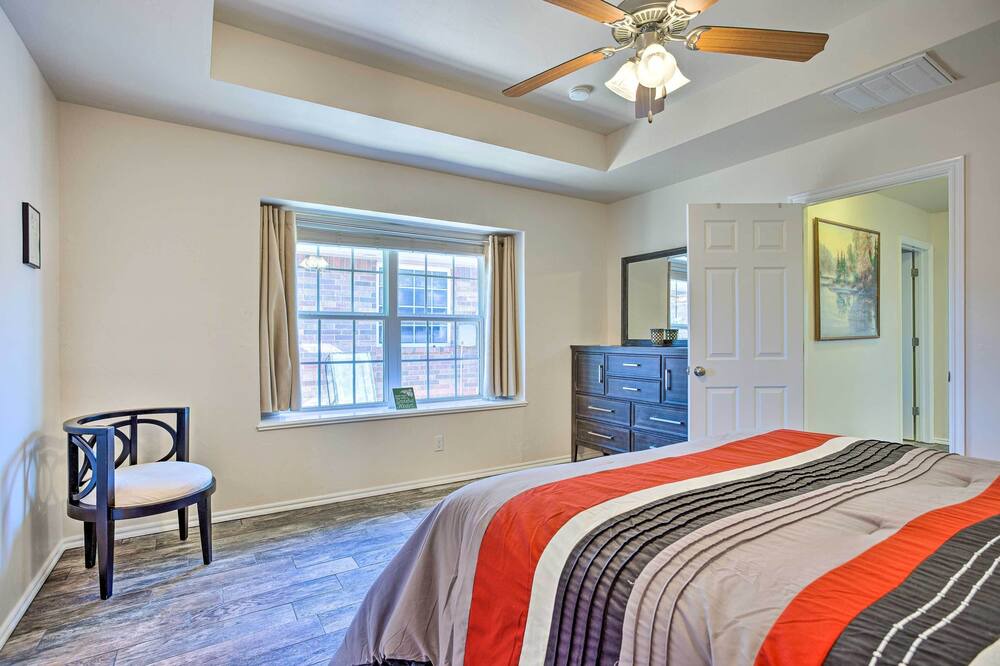 Photo of Bedroom in Moore