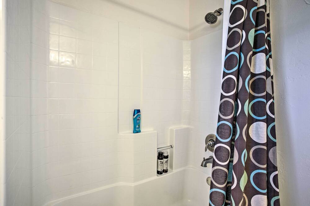 Photo of Bathroom in Moore