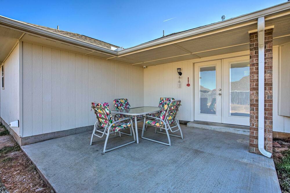 Photo of Patio Balcony in Moore