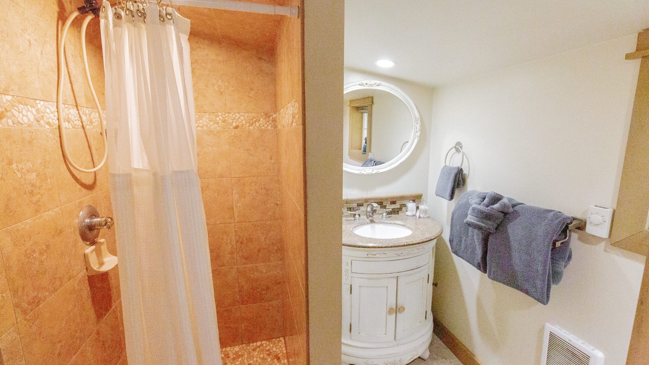 Photo of Bathroom in Brookings