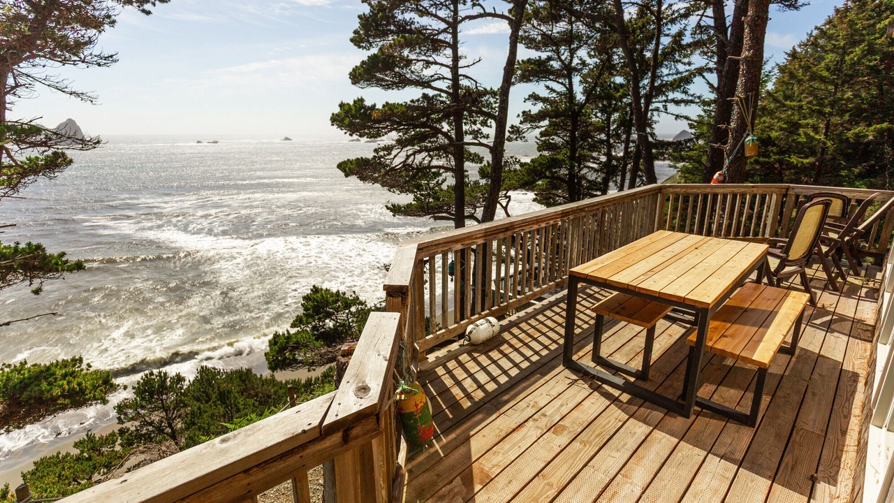 Photo of Bathroom in Gold Beach