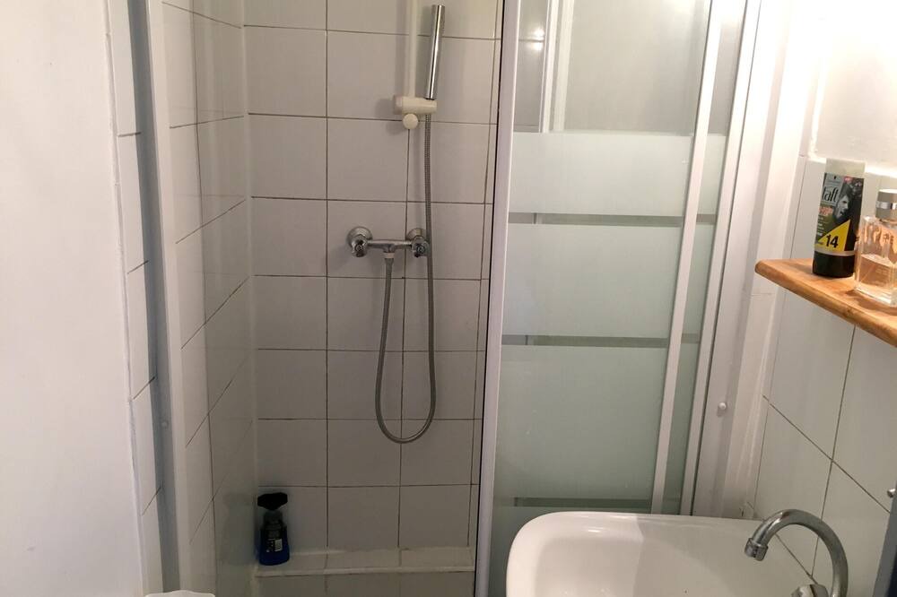 Photo of Bathroom in 16th Arrondissement