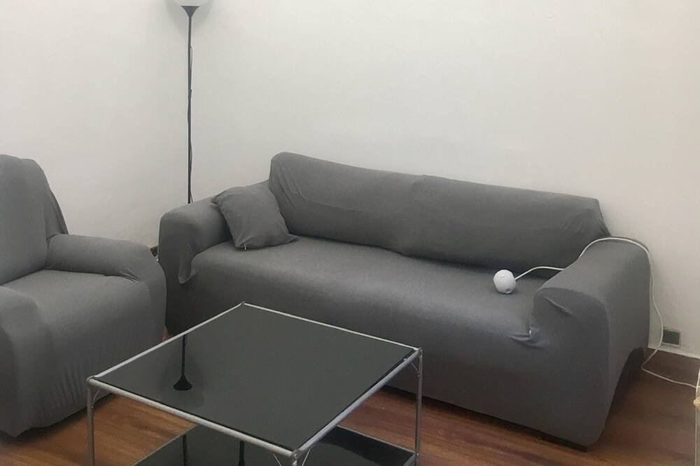 Photo of Livingroom in 16th Arrondissement
