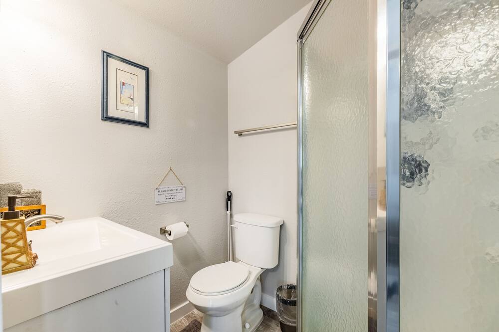 Photo of Bathroom in Pflugerville