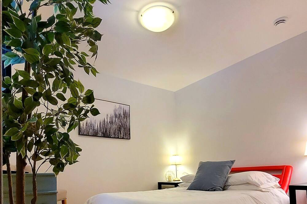 Photo of Bedroom in Sainte-Beatrix
