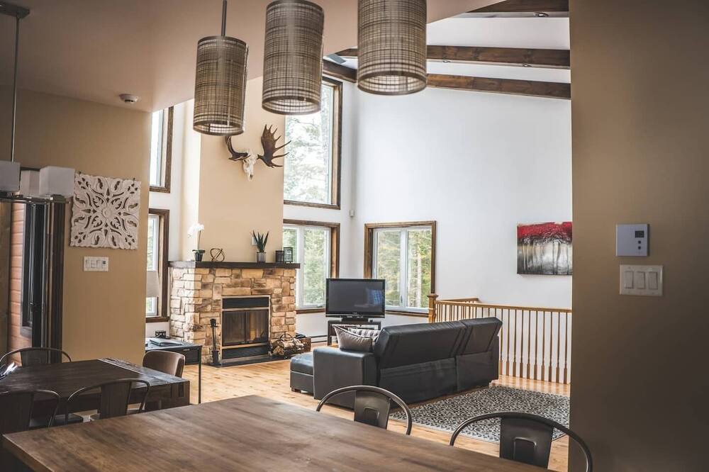Photo of Livingroom in Sainte-Beatrix