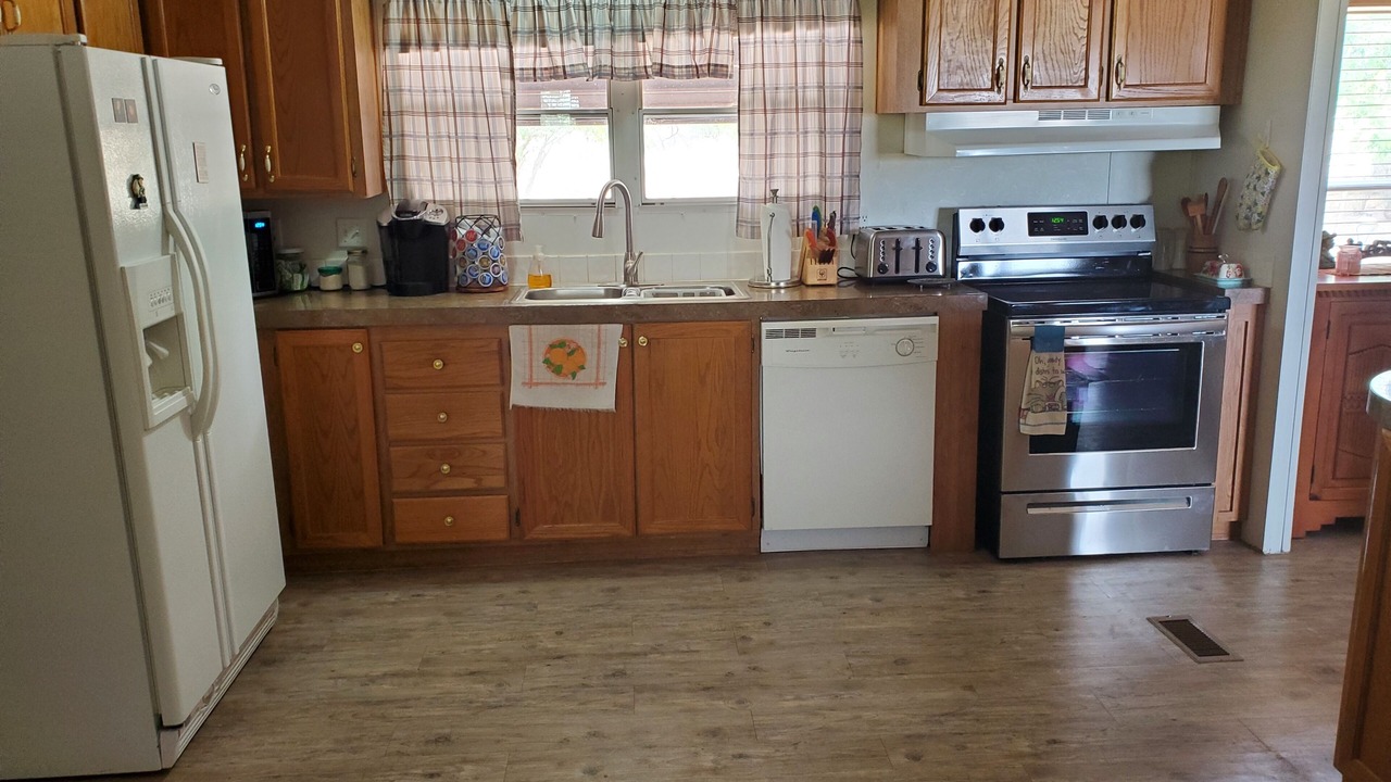 Photo of Kitchen in Crosbyton