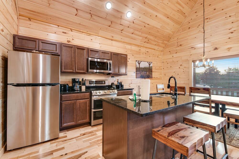 Photo of Others in White Oak Lodge