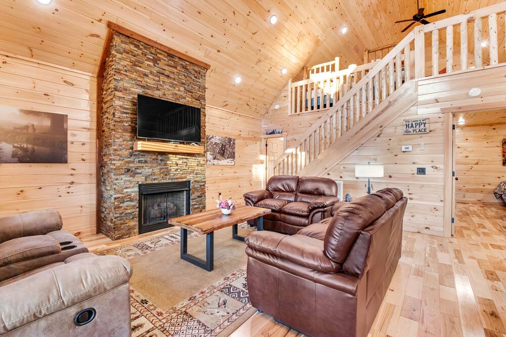 Photo of Others in White Oak Lodge