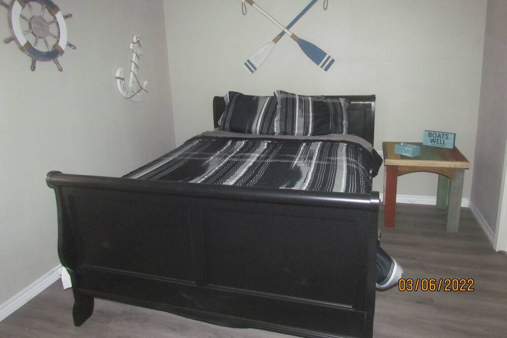 Photo of Bedroom in Gordonville