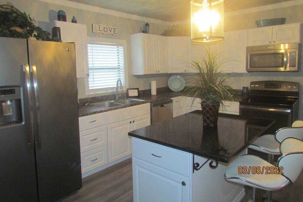 Photo of Kitchen in Gordonville