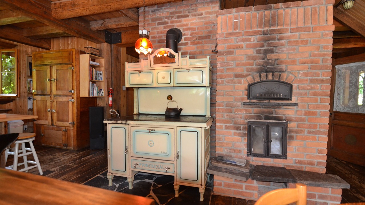 Photo of Livingroom in Kinnear's Mills