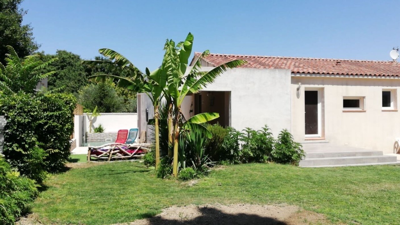 Photo of Outdoor in Milhaud
