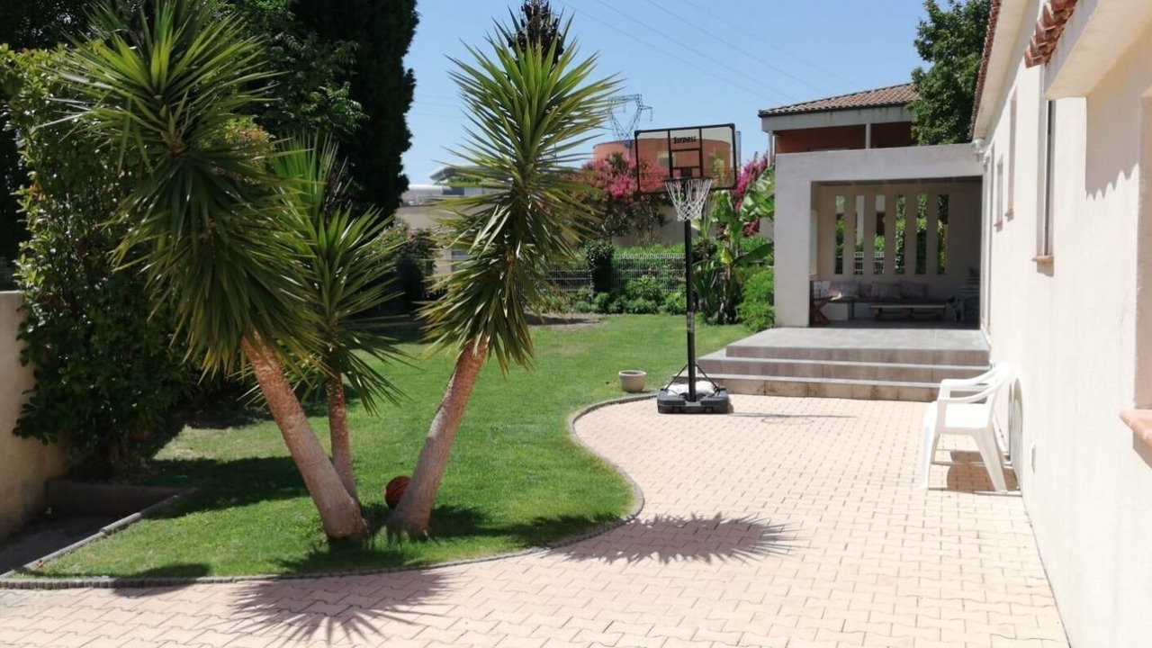 Photo of Patio Balcony in Milhaud