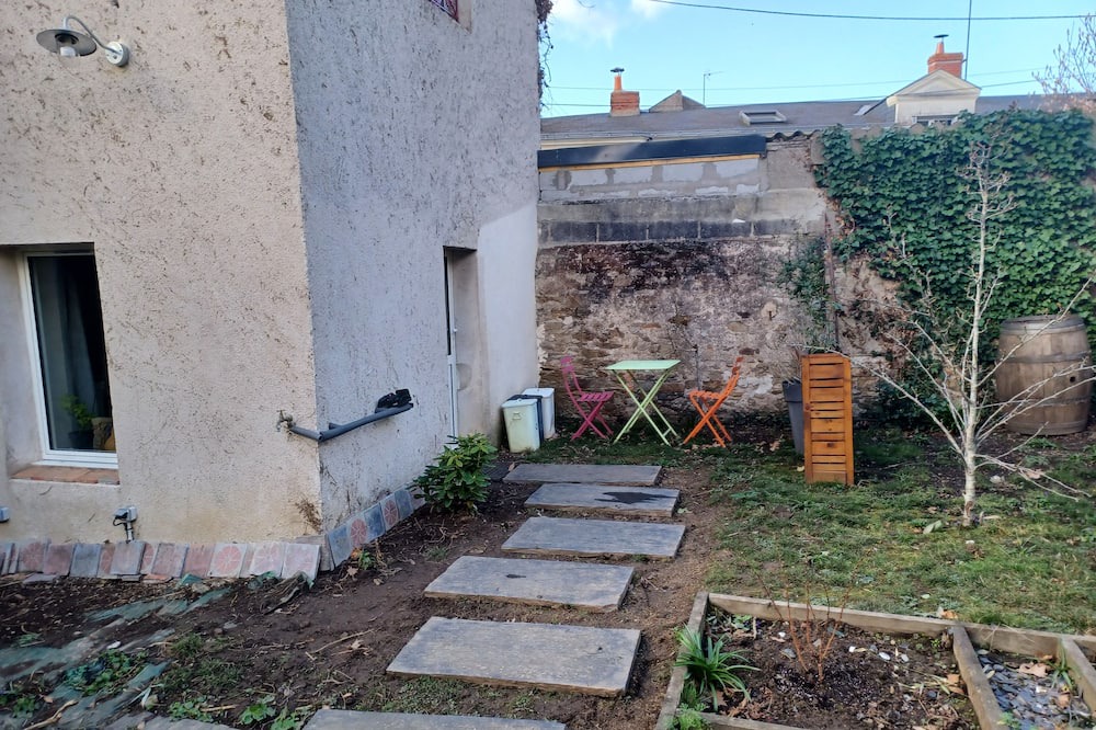 Photo of Outdoor in Saint-Jacques - Pirmil