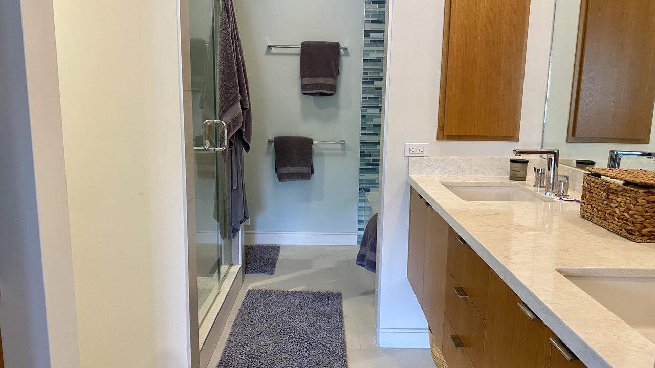 Photo of Bathroom in Portlock