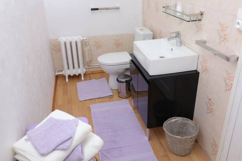 Photo of Bathroom in Maignelay
