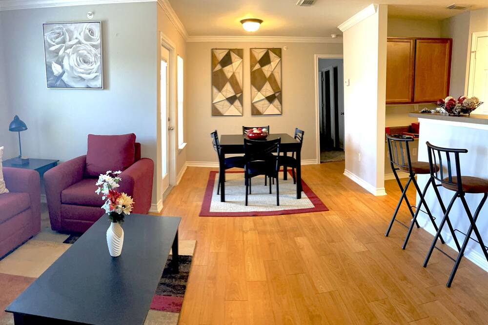 Photo of Livingroom in Voth