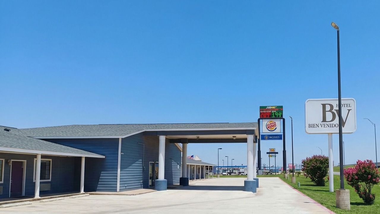 Photo of Outdoor in Pearsall