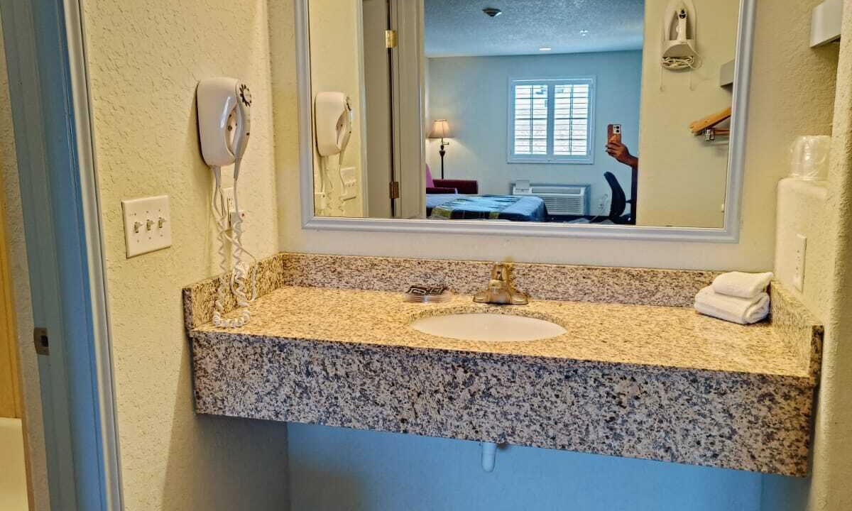 Photo of Bathroom in Pearsall