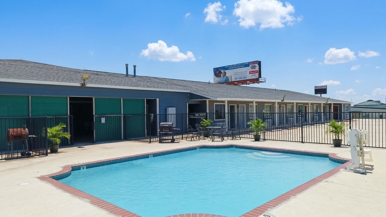 Photo of Outdoor in Pearsall