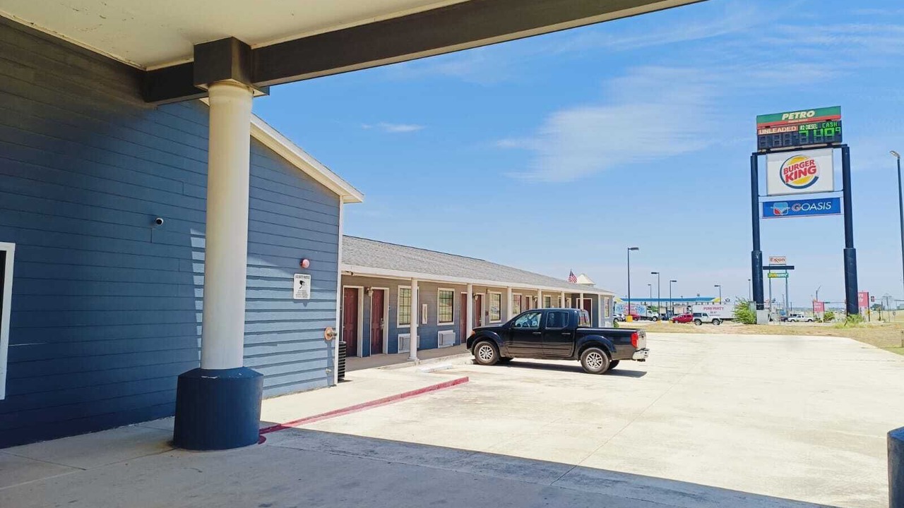 Photo of Outdoor in Pearsall