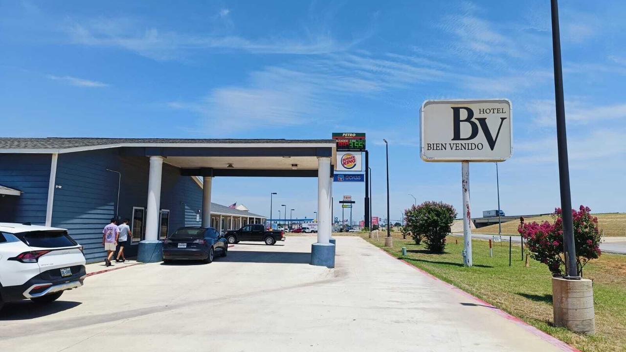 Photo of Outdoor in Pearsall