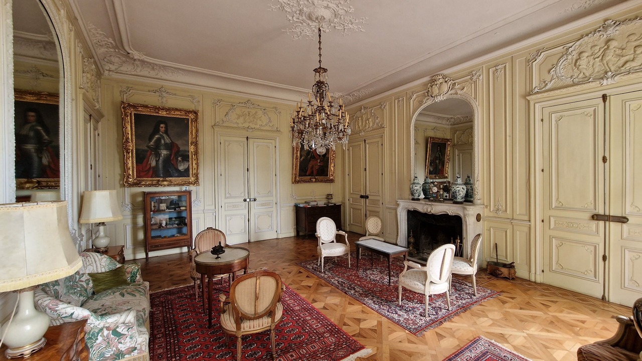 Photo of Others in Couches