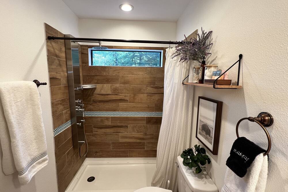 Photo of Bathroom in Wills Point