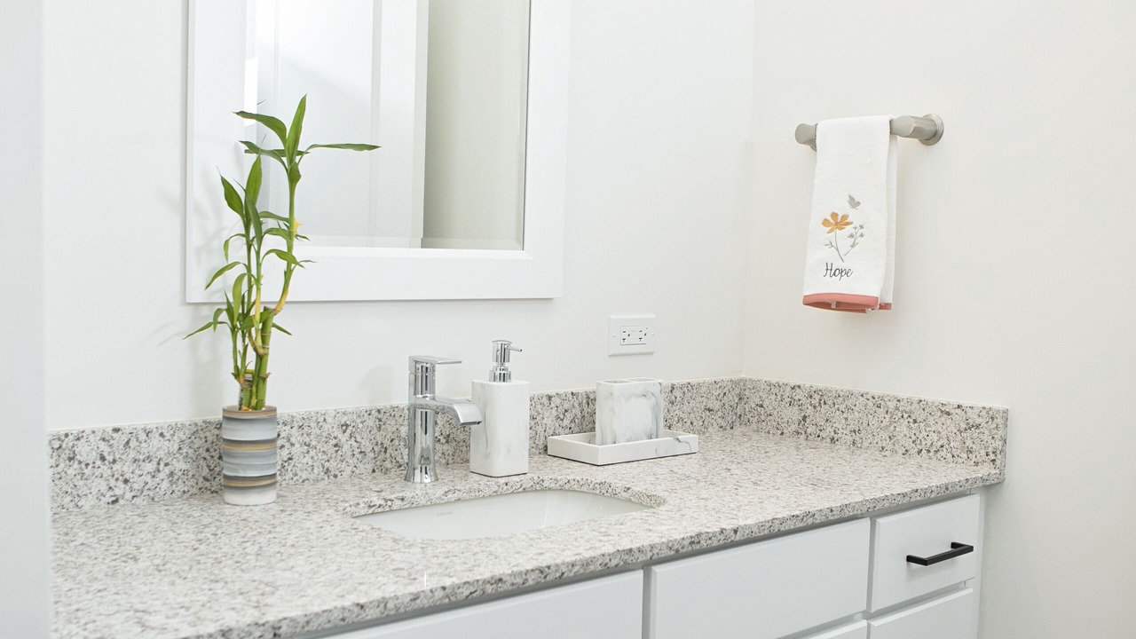 Photo of Others in Lombard