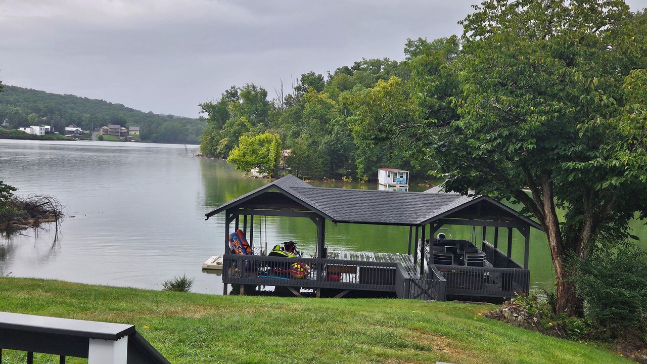 Photo of Outdoor in Oak Grove
