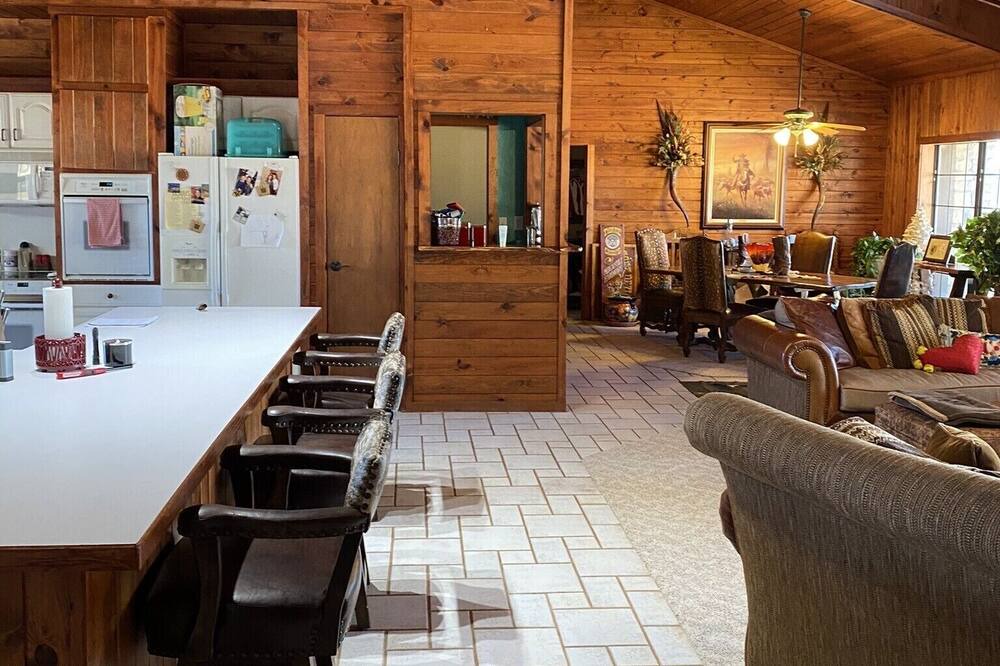 Photo of Livingroom in Santa Anna
