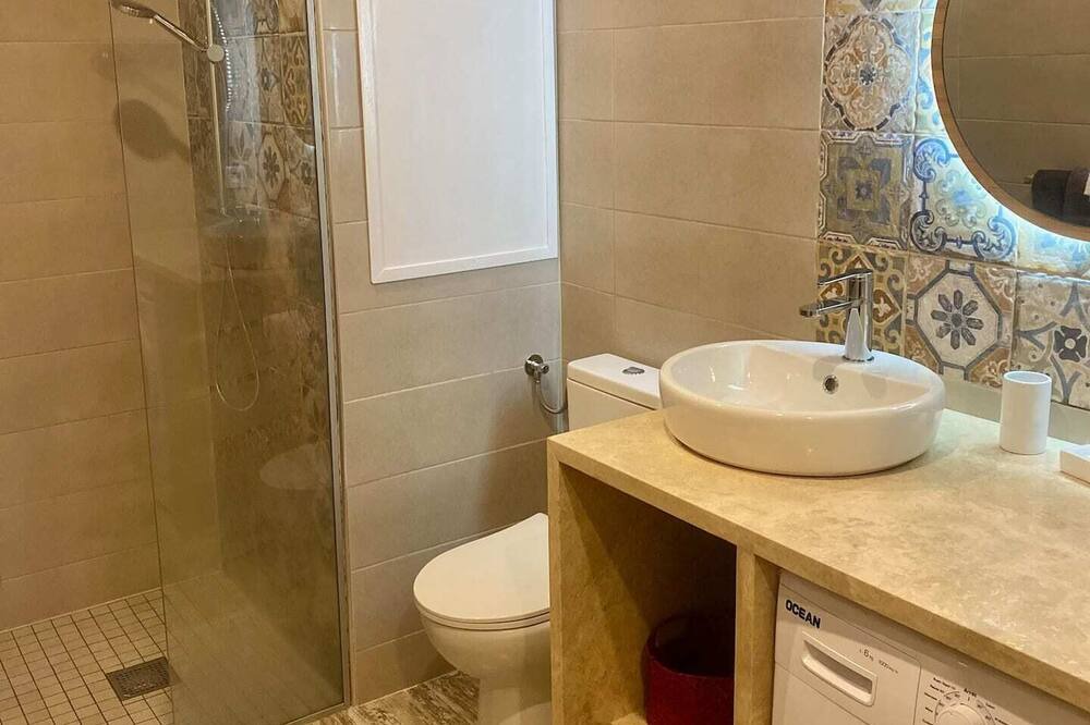 Photo of Bathroom in Orient Bay