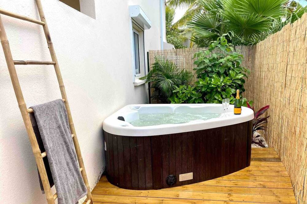 Photo of Others in Orient Bay