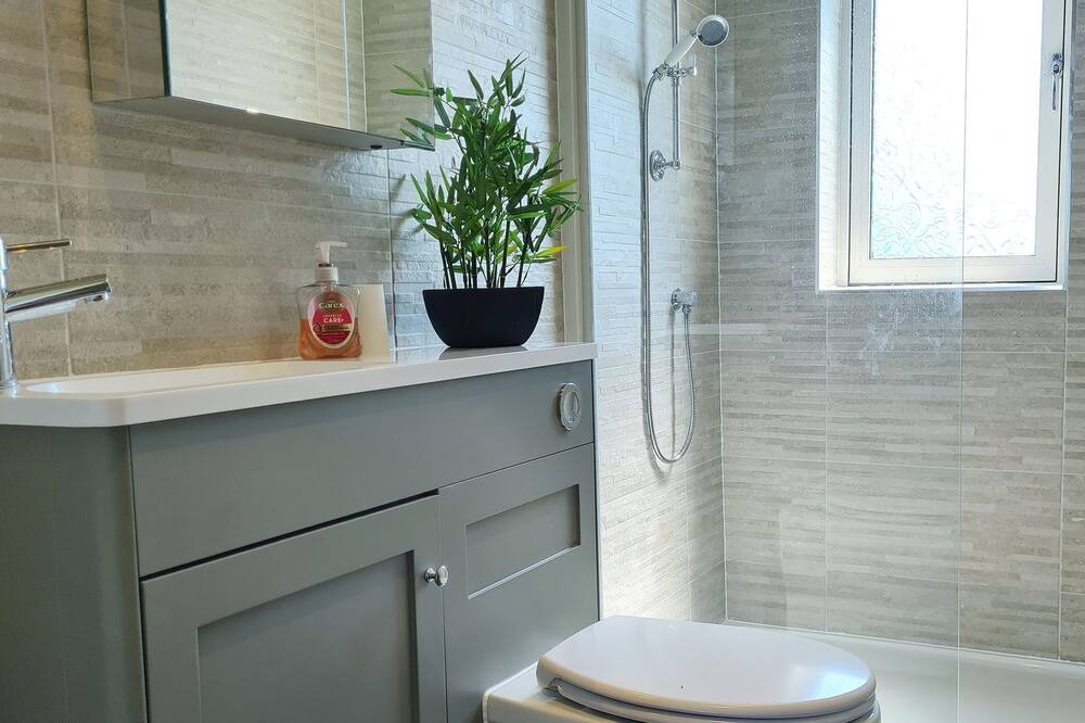 Photo of Bathroom in Carluke