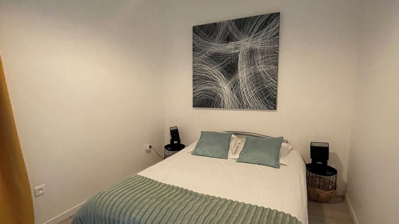 Photo of Bedroom in Saint-Genix-sur-Guiers