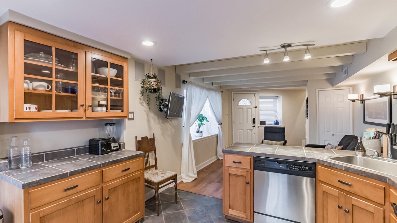 Photo of Outdoor in Fairmount