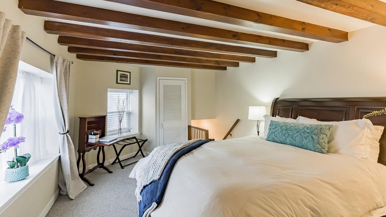 Photo of Outdoor in Fairmount