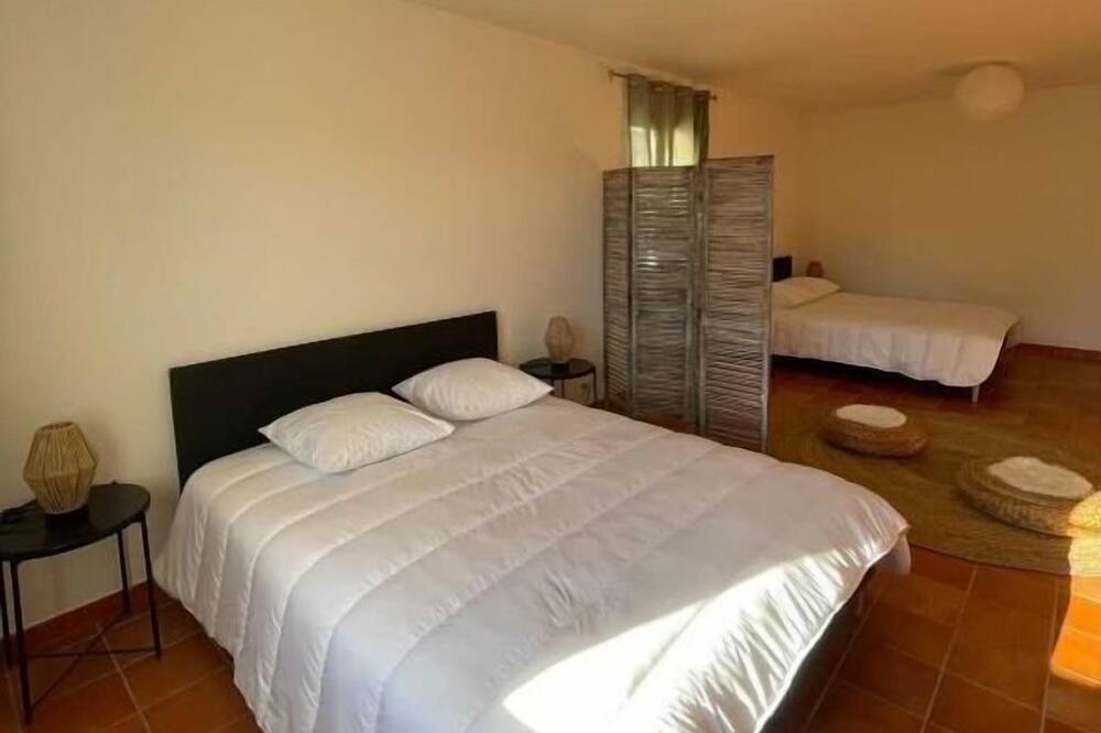 Photo of Bedroom in Salernes