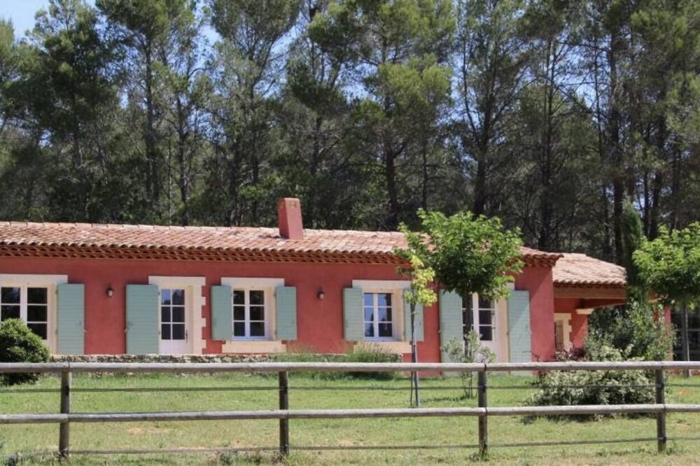 Photo of Outdoor in Salernes