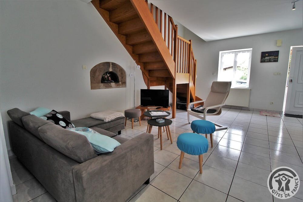 Photo of Livingroom in Communay