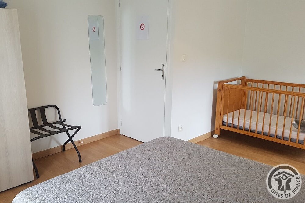 Photo of Bedroom in Communay