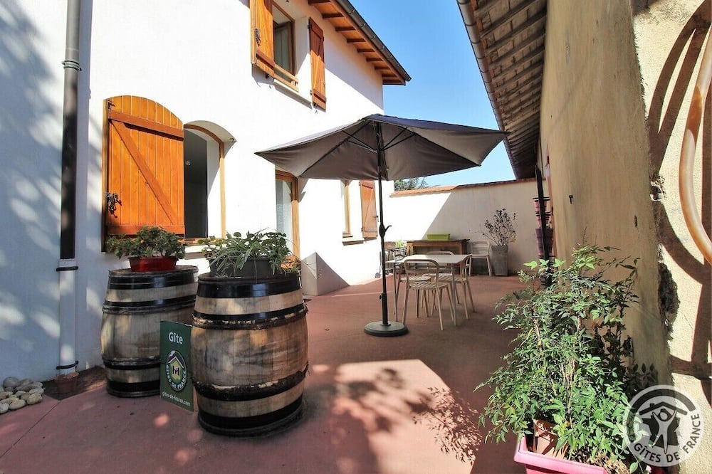 Photo of Patio Balcony in Millery