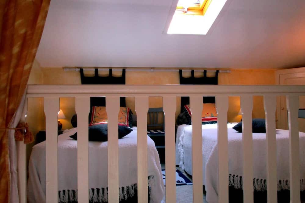 Photo of Others in Mornant