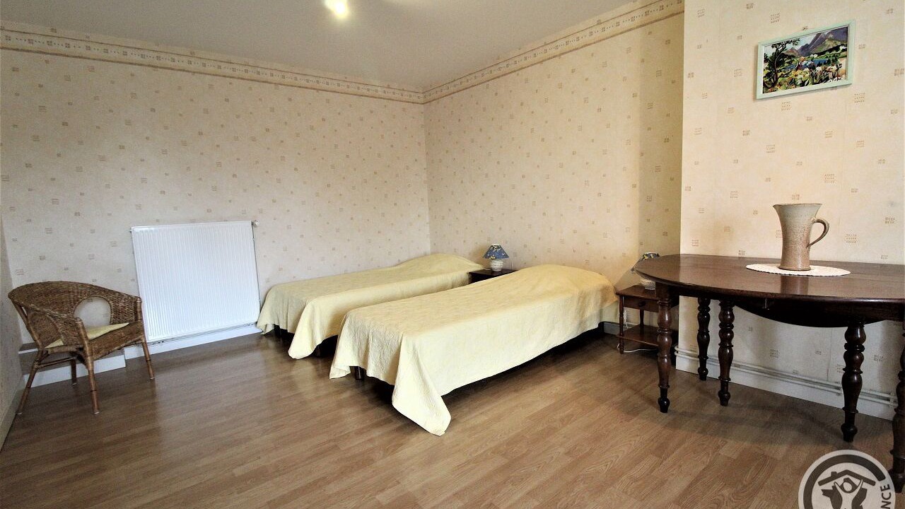 Photo of Others in Arnas