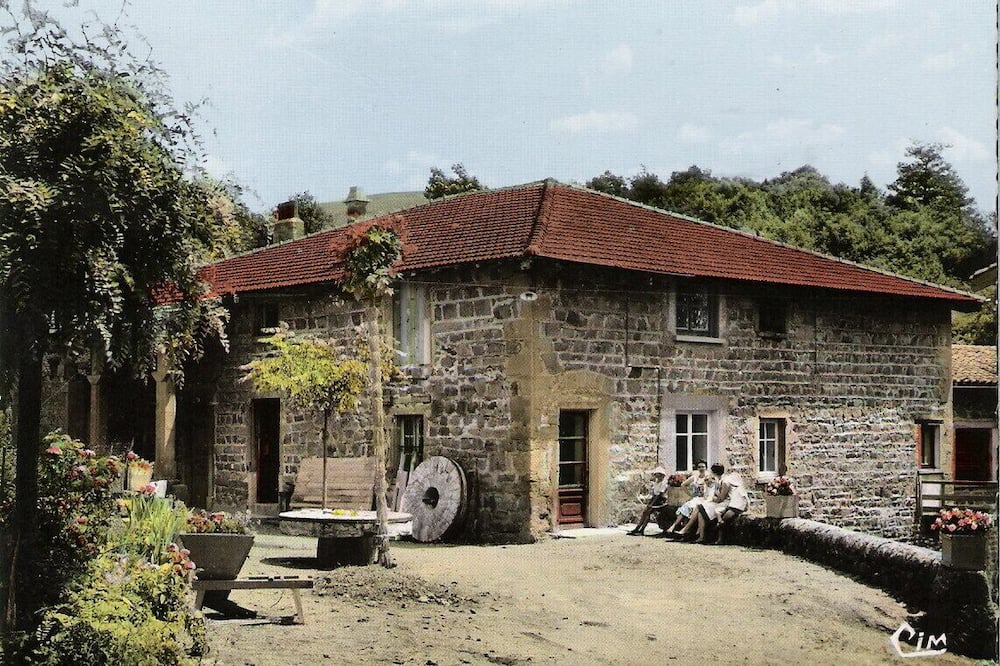 Photo of Outdoor in Saint-Romain-de-Popey