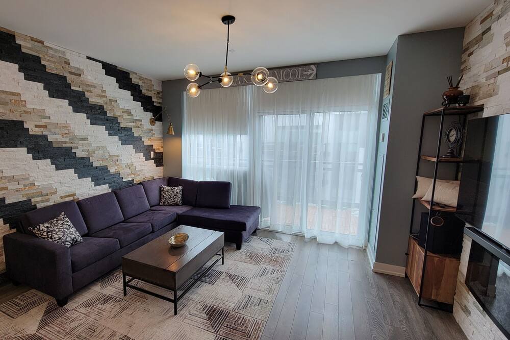 Photo of Livingroom in Innisfil